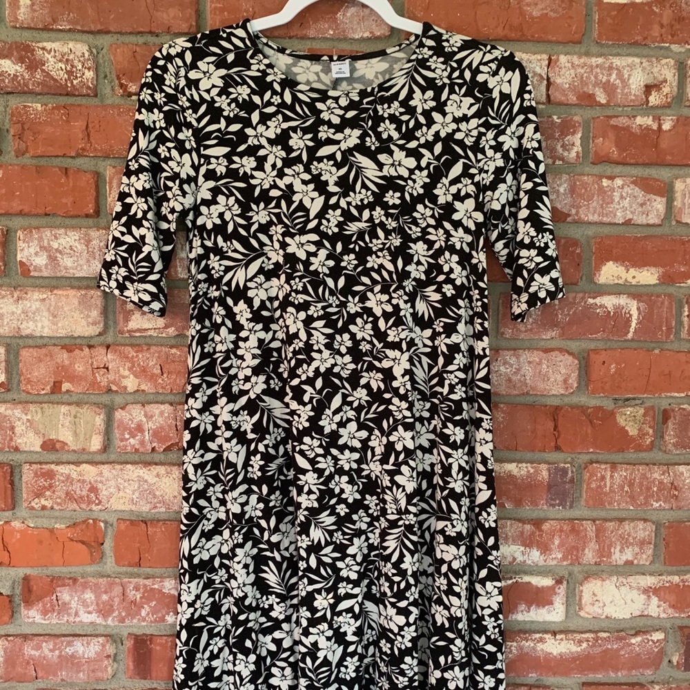 Old Navy Stretch Floral Dress